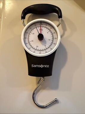 Samsonite Black and Silver Analog Luggage Scale
